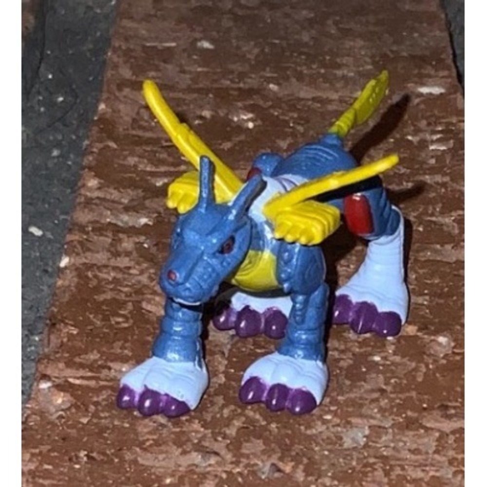 Bandai Digimon MetalGarurumon Mini Figure‎ Vintage Blue Yellow Wolf Toy
